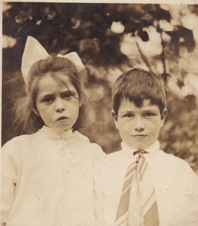 Leonore and Gordon Hanlon copy