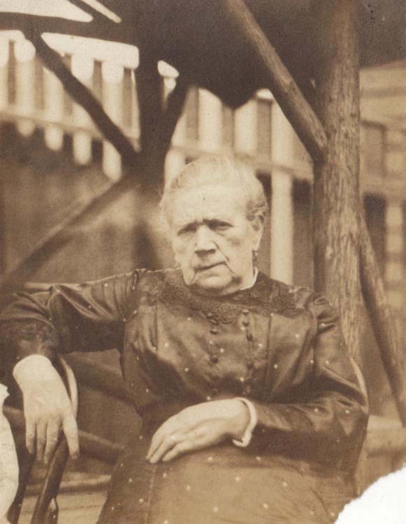 Mary Straight Hanlon