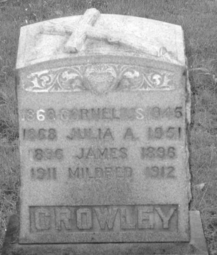 Crowley, Cornelius and Julia.jpg 36.6K
